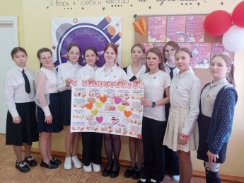 Есть в октябре замечательный и добрый праздник – День пожилых людей, праздник мудрости и добра!